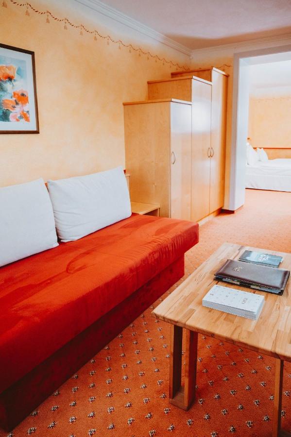 Hotel Bruecklwirt Niklasdorf Zewnętrze zdjęcie